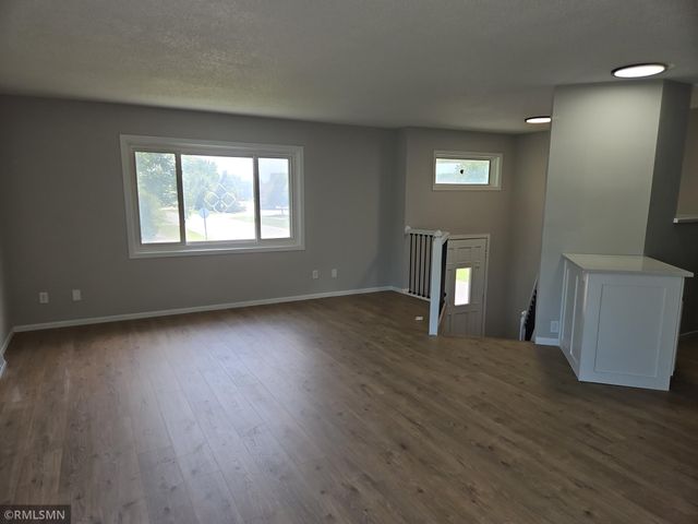 5467 Upper 182nd Street W, Farmington, MN 55024