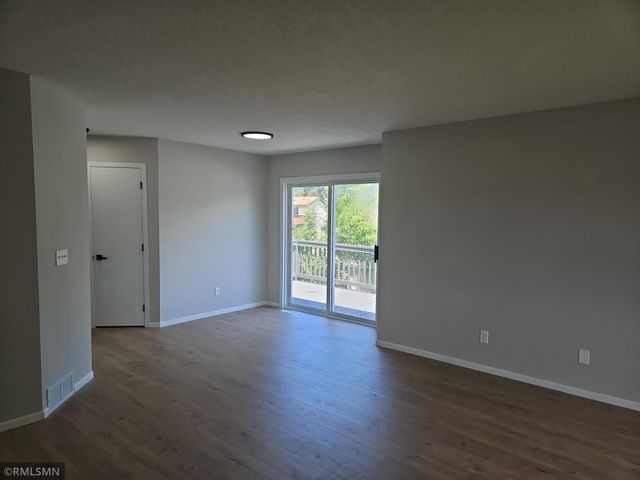 5467 Upper 182nd Street W, Farmington, MN 55024