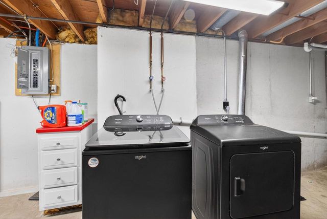 1017 N BAY RIDGE ROAD, Appleton, WI 54915