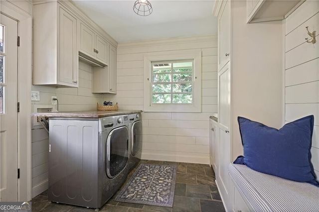 1566 Peachtree Battle Avenue NW, Atlanta, GA 30327