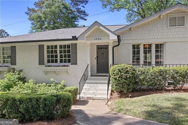 1566 Peachtree Battle Avenue NW, Atlanta, GA 30327