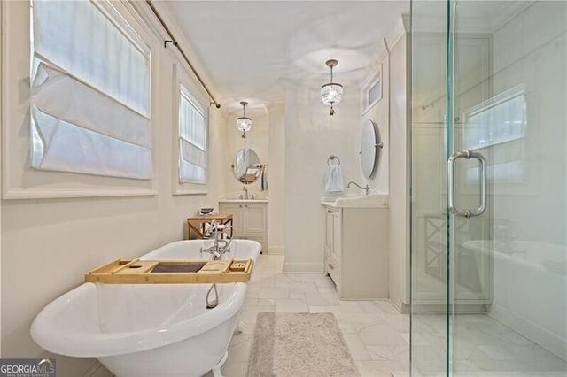 1566 Peachtree Battle Avenue NW, Atlanta, GA 30327