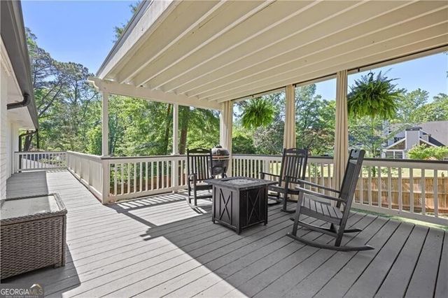 1566 Peachtree Battle Avenue NW, Atlanta, GA 30327