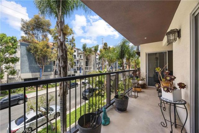 7100 Alvern Street 311, Los Angeles, CA 90045