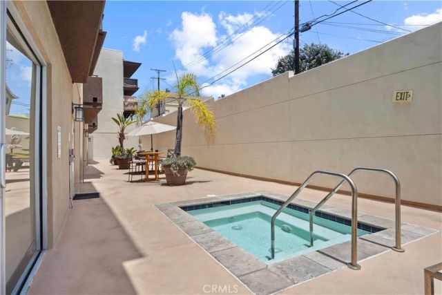 7100 Alvern Street 311, Los Angeles, CA 90045