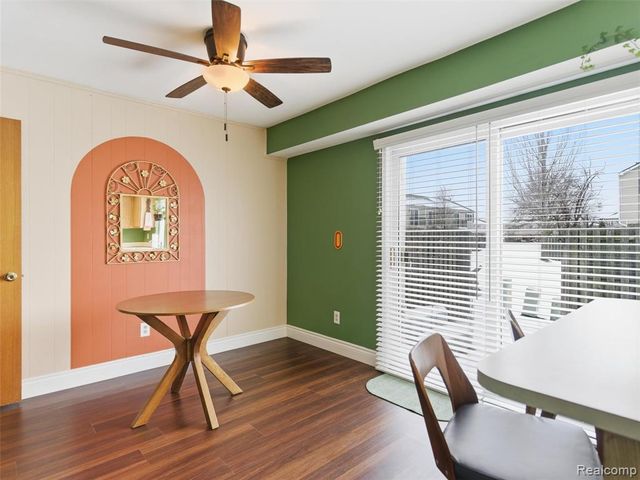 37516 Charter Oaks Boulevard, Clinton Township, MI 48036