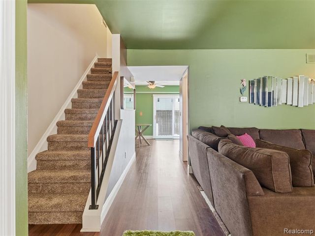 37516 Charter Oaks Boulevard, Clinton Township, MI 48036