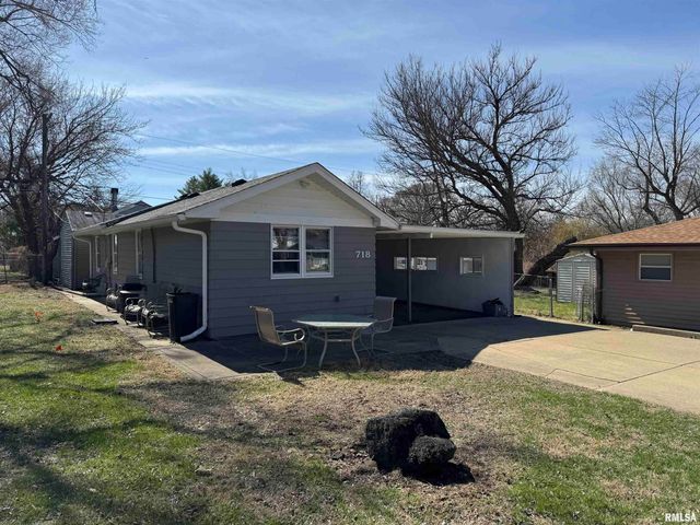 718 E LONDON Avenue, Peoria Heights, IL 61616