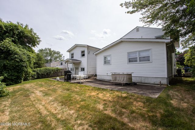 47 Walnut Avenue, Red Bank, NJ 07701