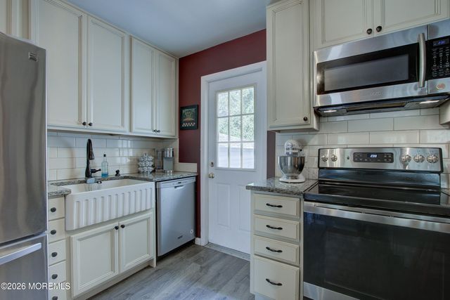 47 Walnut Avenue, Red Bank, NJ 07701