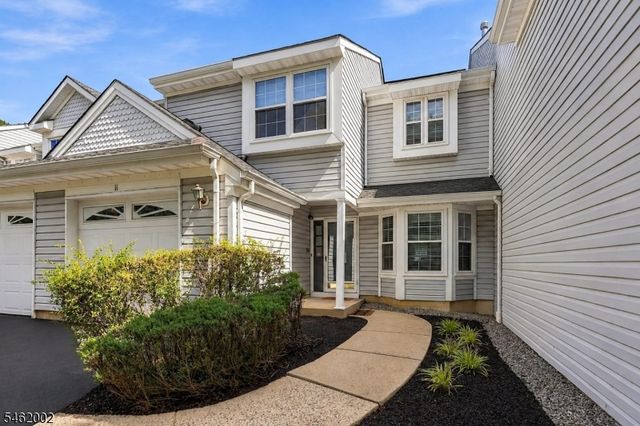 11 Vreeland Ct, Sayreville Boro, NJ 08872