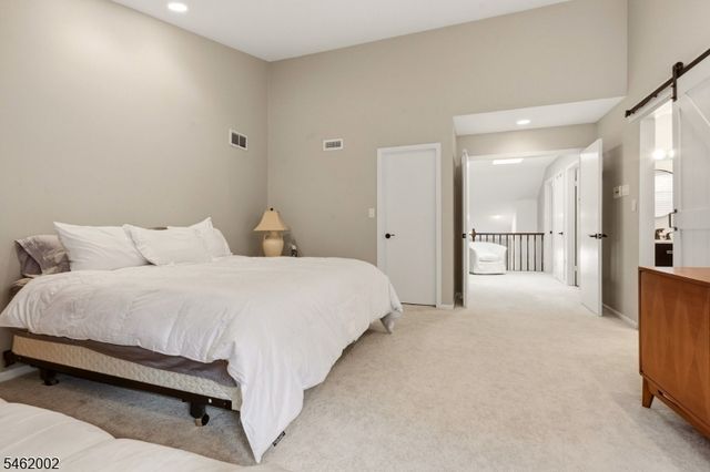 11 Vreeland Ct, Sayreville Boro, NJ 08872