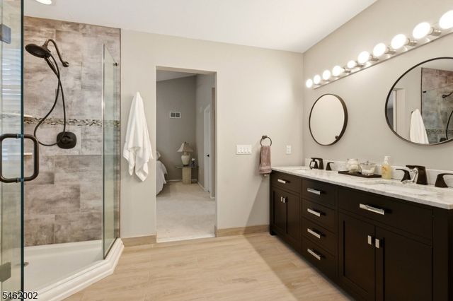 11 Vreeland Ct, Sayreville Boro, NJ 08872