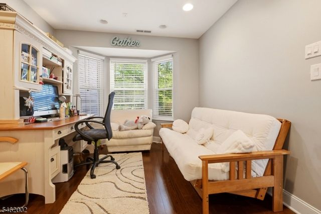 11 Vreeland Ct, Sayreville Boro, NJ 08872