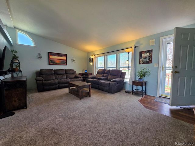 3340 Longview Boulevard, Longmont, CO 80504