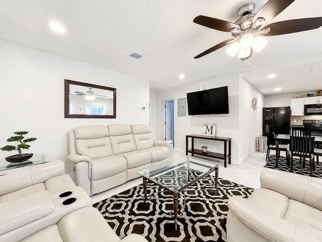 965 PAPAYA LANE, Winter Springs, FL 32708