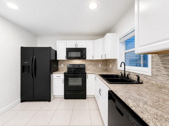 965 PAPAYA LANE, Winter Springs, FL 32708