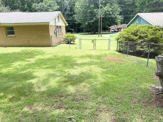 815 Mccurdy Blvd., Manchester, GA 31816