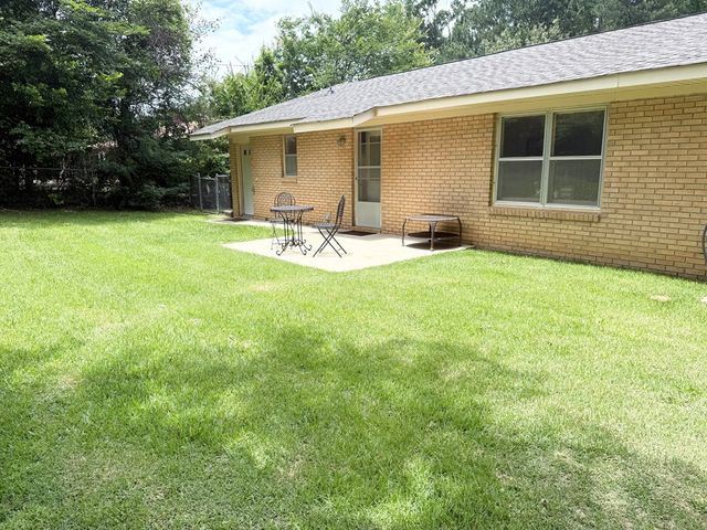 815 Mccurdy Blvd., Manchester, GA 31816