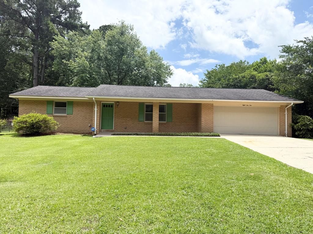815 Mccurdy Blvd., Manchester, GA 31816