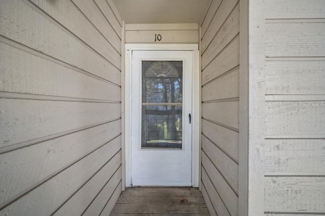 17331 Red Oak Drive 10, Houston, TX 77090