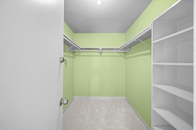 17331 Red Oak Drive 10, Houston, TX 77090
