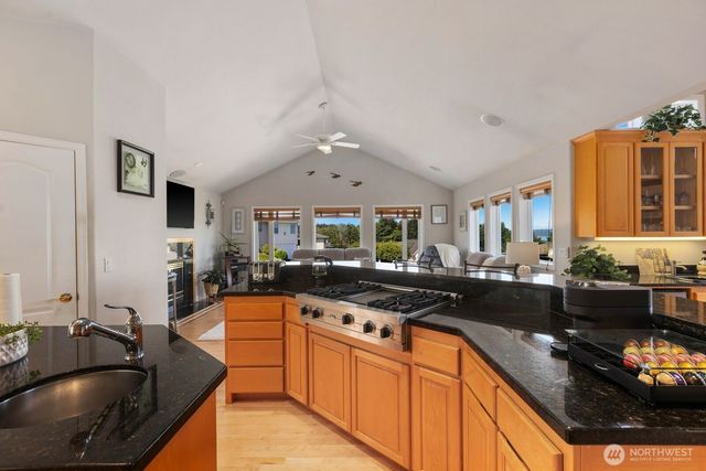 30822 36th Court SW, Federal Way, WA 98003