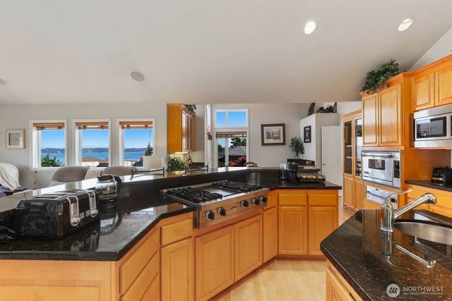 30822 36th Court SW, Federal Way, WA 98003