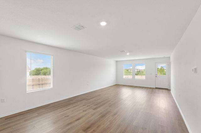 2329 Willkomen WAY, Pflugerville, TX 78660