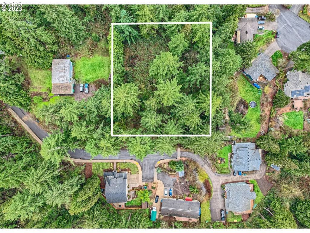 0 Se Minerva Ln, Milwaukie, OR 97267