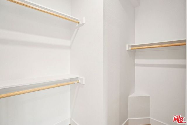 1185 Leighton Avenue, Los Angeles, CA 90037