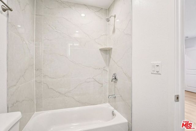 1185 Leighton Avenue, Los Angeles, CA 90037