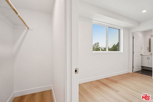 1185 Leighton Avenue, Los Angeles, CA 90037