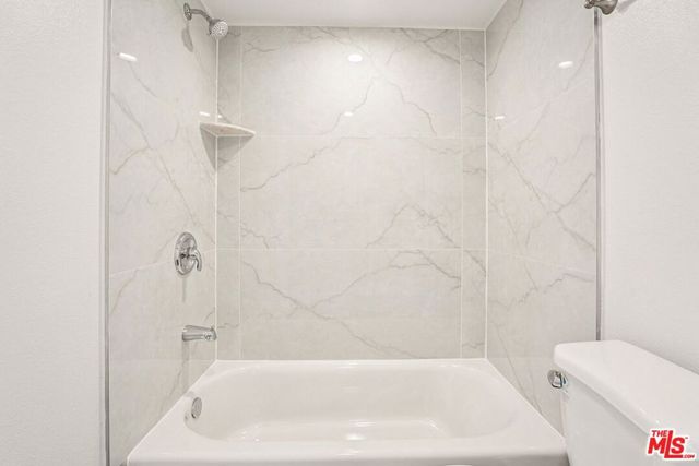 1185 Leighton Avenue, Los Angeles, CA 90037