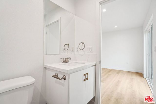 1185 Leighton Avenue, Los Angeles, CA 90037