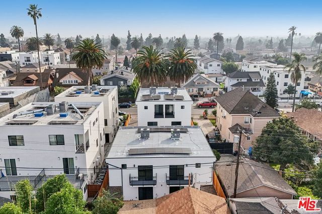 1185 Leighton Avenue, Los Angeles, CA 90037