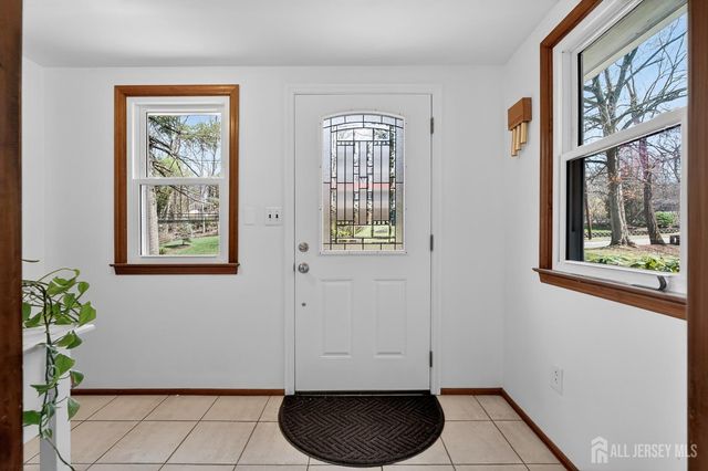 76 Telegraph Hill Road, Holmdel, NJ 07733