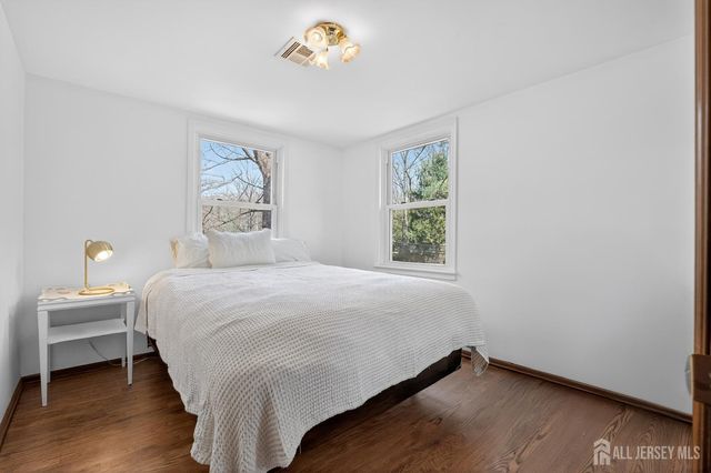 76 Telegraph Hill Road, Holmdel, NJ 07733