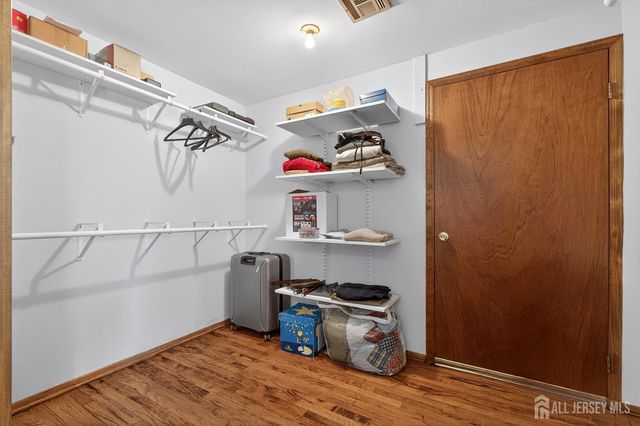 76 Telegraph Hill Road, Holmdel, NJ 07733