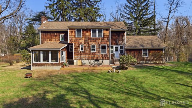 76 Telegraph Hill Road, Holmdel, NJ 07733