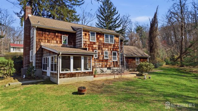 76 Telegraph Hill Road, Holmdel, NJ 07733