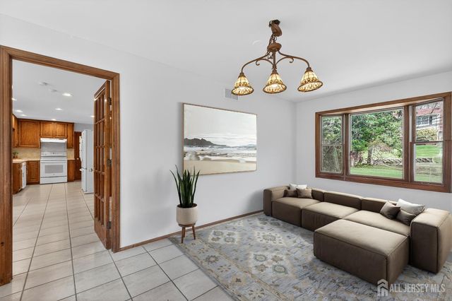 76 Telegraph Hill Road, Holmdel, NJ 07733