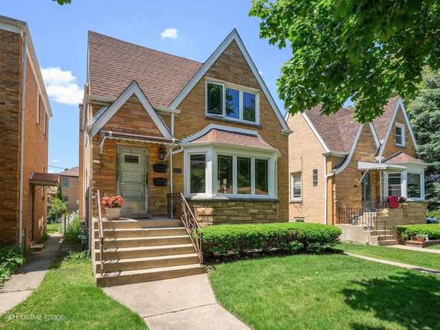6038 N Austin Avenue, Chicago, IL 60646