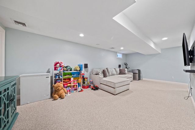 861 Adams St 861, Boston, MA 02124