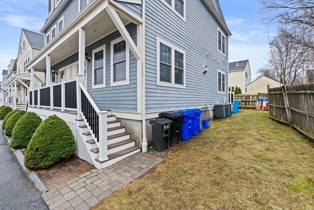 861 Adams St 861, Boston, MA 02124