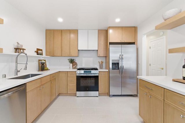 2840 Evergreen, San Bruno, CA 94066