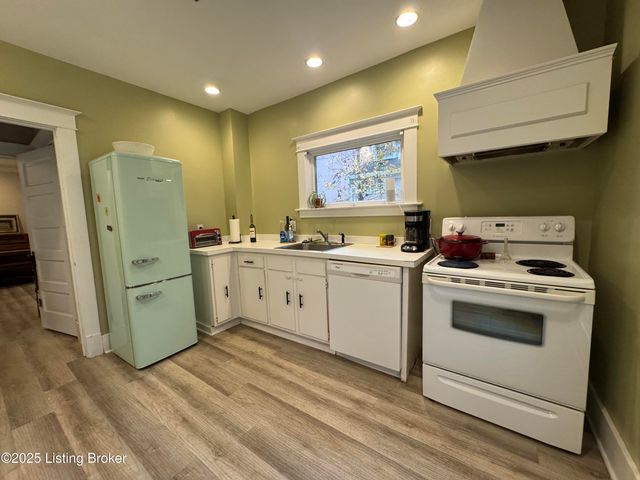 142 N Hite Ave, Louisville, KY 40206