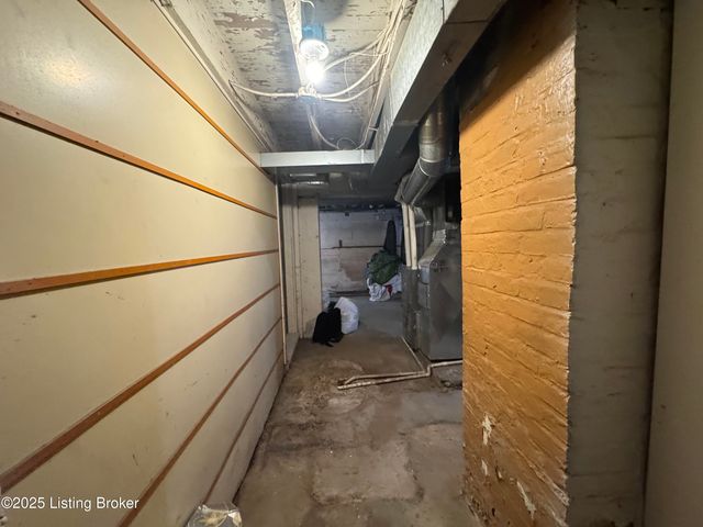 142 N Hite Ave, Louisville, KY 40206