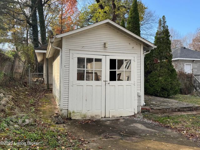 142 N Hite Ave, Louisville, KY 40206