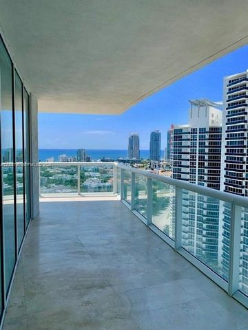 450 Alton Rd 2207, Miami Beach, FL 33139